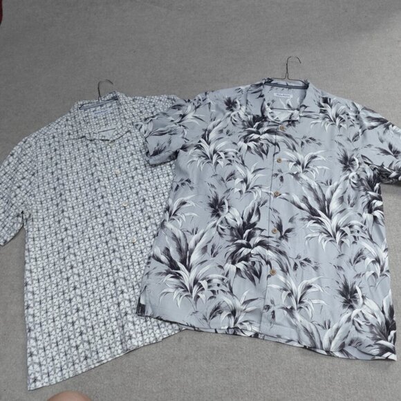 Tommy Bahama Other - Tommy Bahama Shirt Large Gray Loop Collar Floral Silk Geometric Lot of 2